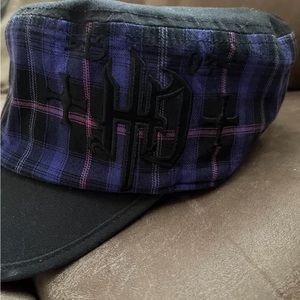 Woman’s Harley Davidson hat